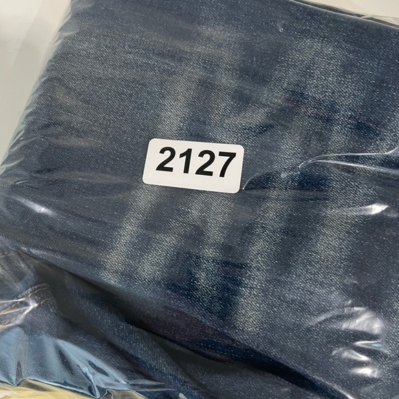 AMIRI Size 34W Dark Wash Distressed Jeans Designer Authentic Denim EUC - Picture 14 of 14